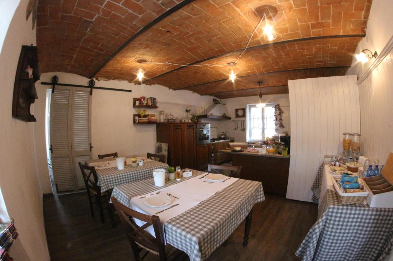 Poggio Dei Farinetti Bed & Breakfast Diano d'Alba Luaran gambar